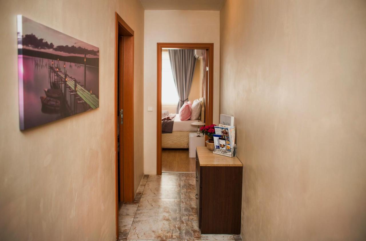 Lucky 7 - Comfort,Clean ,Cosy Apartment 鲁塞 外观 照片